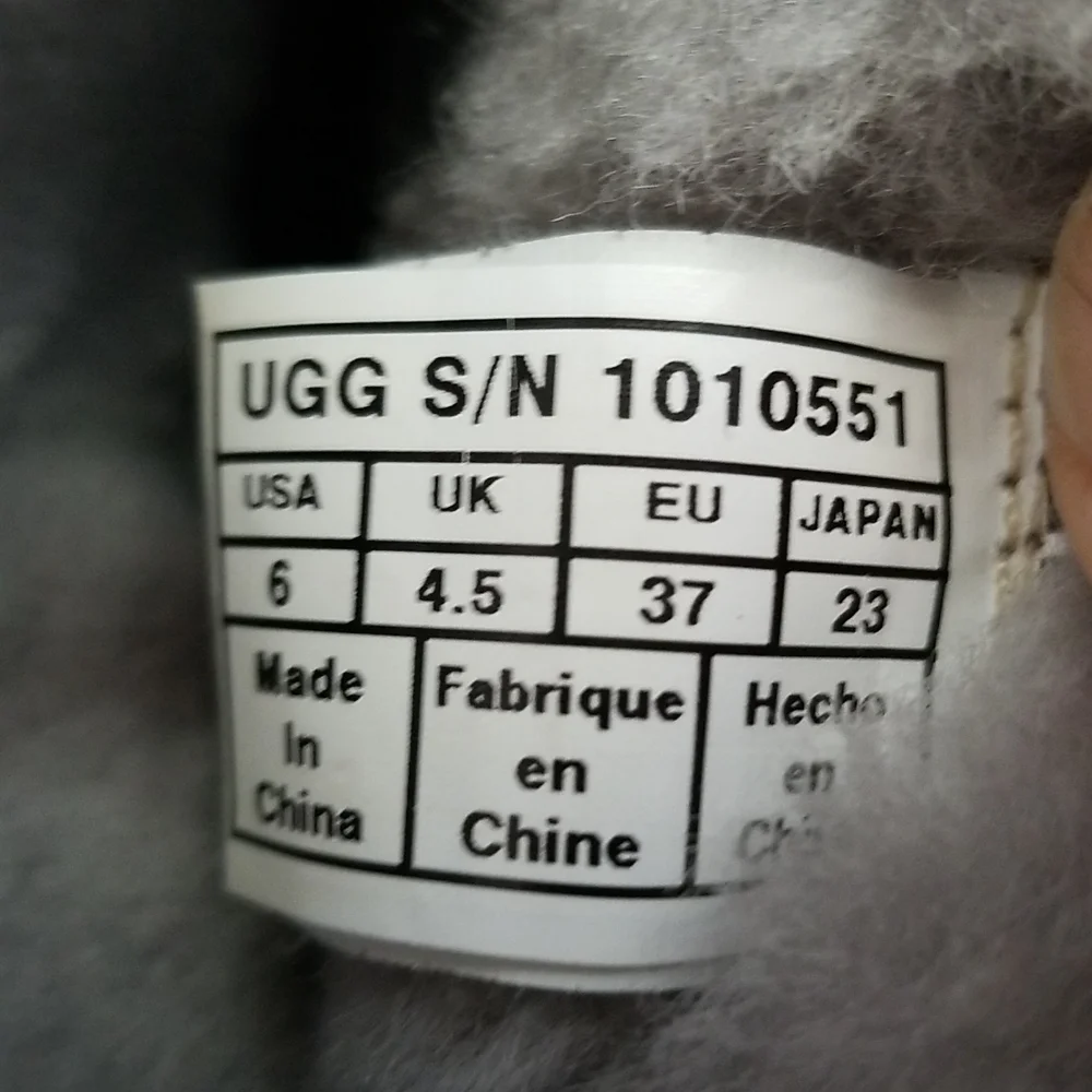 UGG Australia CHARCOAL CLASSIC SHORT WOVEN SUEDE SHEEPSKIN BOOTS 1010551, Size-6